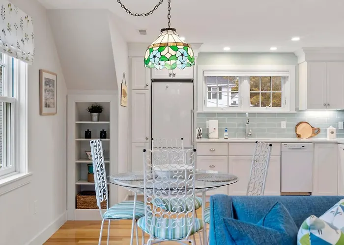 Rockport Studio W/Parking|Walk 2 Downtown Rockport